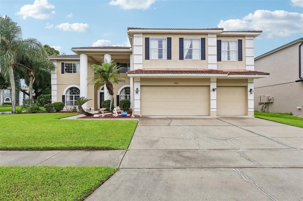 For Rent: $4,500 (5 beds, 4 baths, 4059 Square Feet)