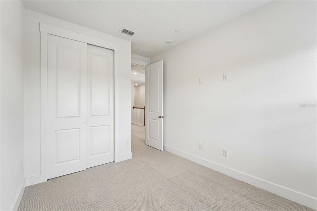 En Venta: $539,990 (3 camas, 3 baños, 2478 Pies cuadrados)