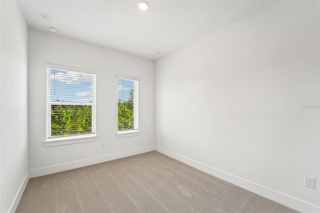 En Venta: $539,990 (3 camas, 3 baños, 2478 Pies cuadrados)