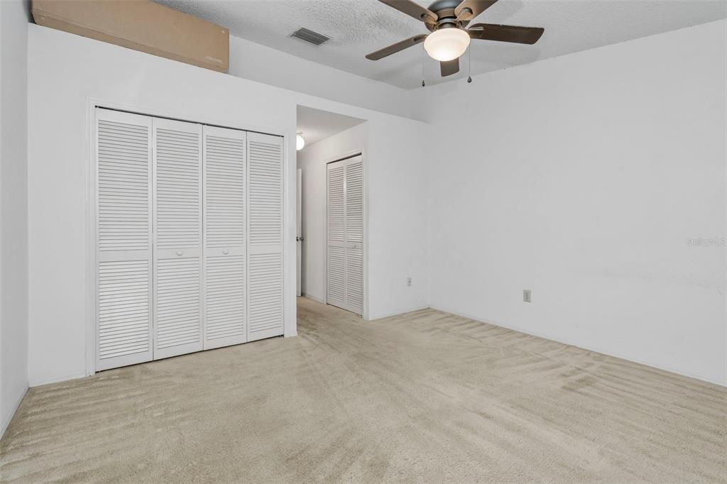 For Sale: $209,000 (3 beds, 2 baths, 1288 Square Feet)
