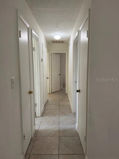 В аренду: $1,900 (3 спален, 2 ванн, 1275 Квадратных фут)