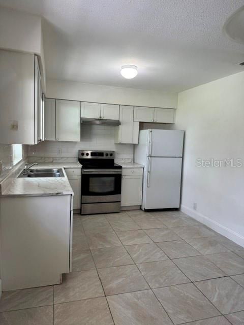 В аренду: $1,900 (3 спален, 2 ванн, 1275 Квадратных фут)