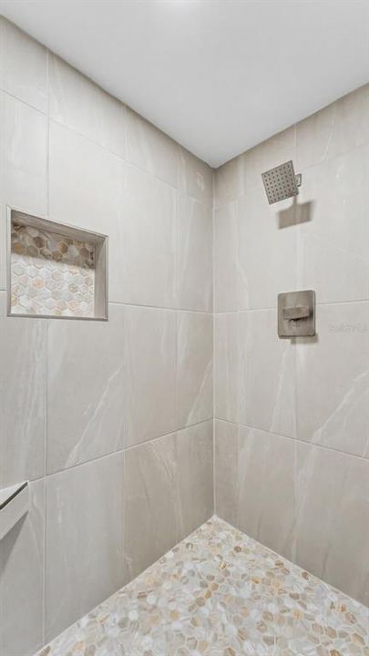 На продажу: $479,900 (3 спален, 2 ванн, 2122 Квадратных фут)