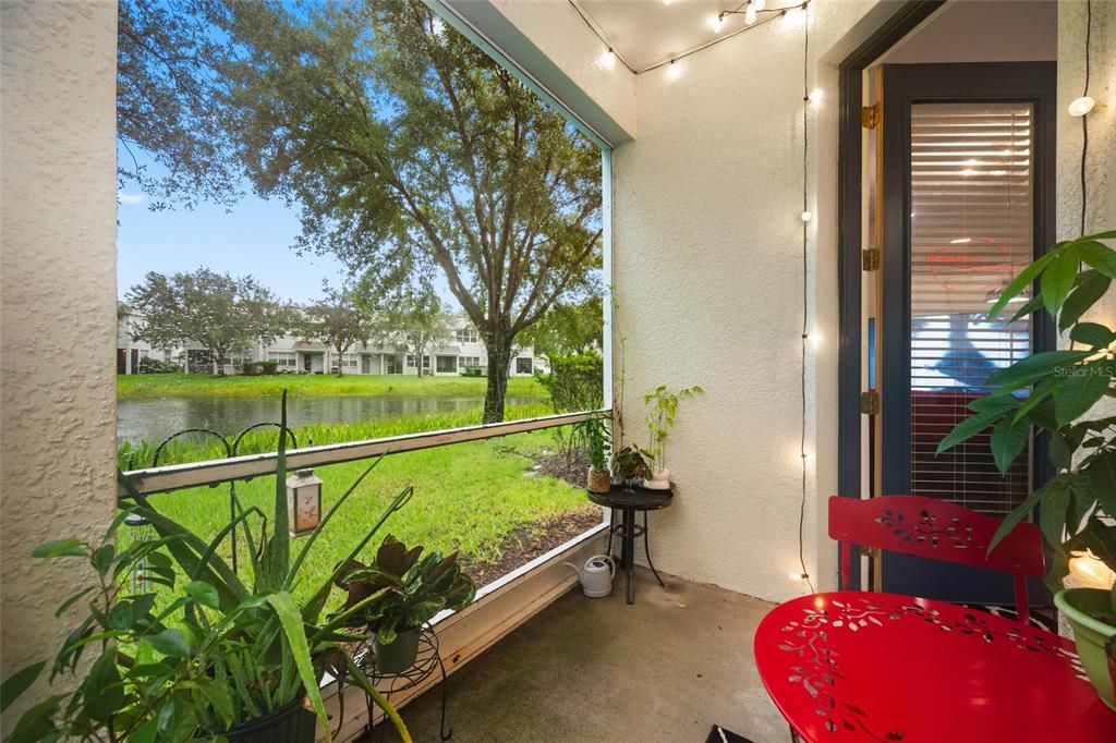 For Sale: $320,000 (3 beds, 2 baths, 1587 Square Feet)
