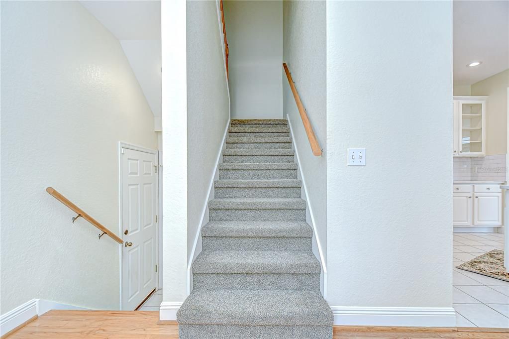 Active With Contract: $5,000 (3 beds, 2 baths, 1644 Square Feet)