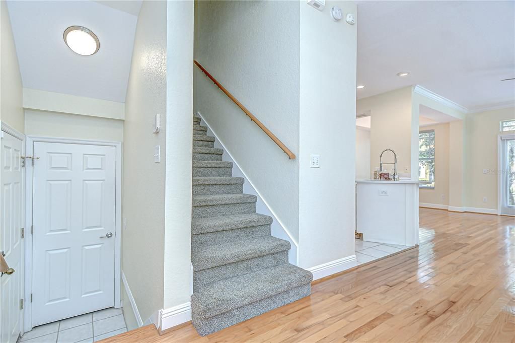Active With Contract: $5,000 (3 beds, 2 baths, 1644 Square Feet)
