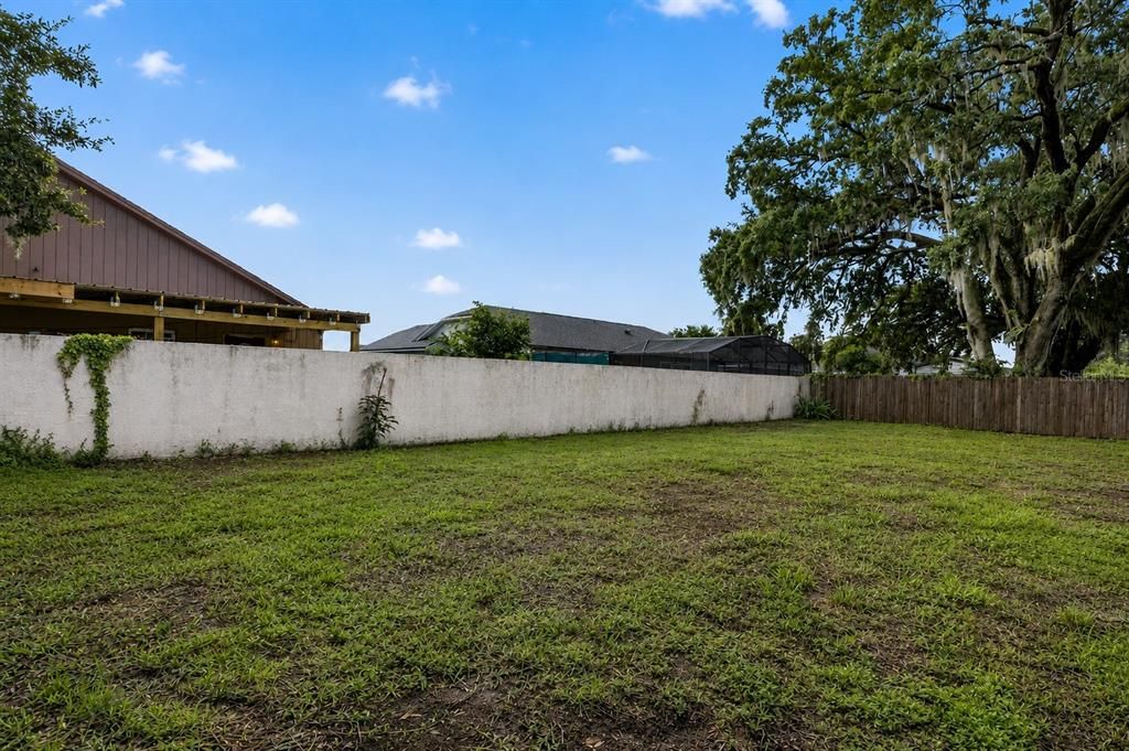 For Rent: $2,300 (3 beds, 2 baths, 1580 Square Feet)