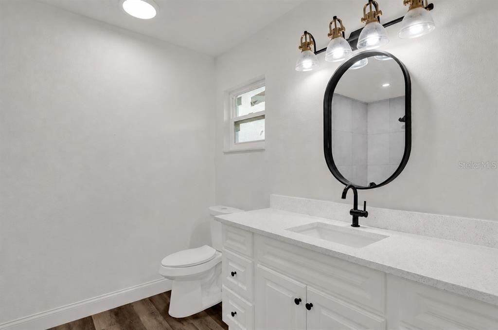 For Rent: $2,300 (3 beds, 2 baths, 1580 Square Feet)
