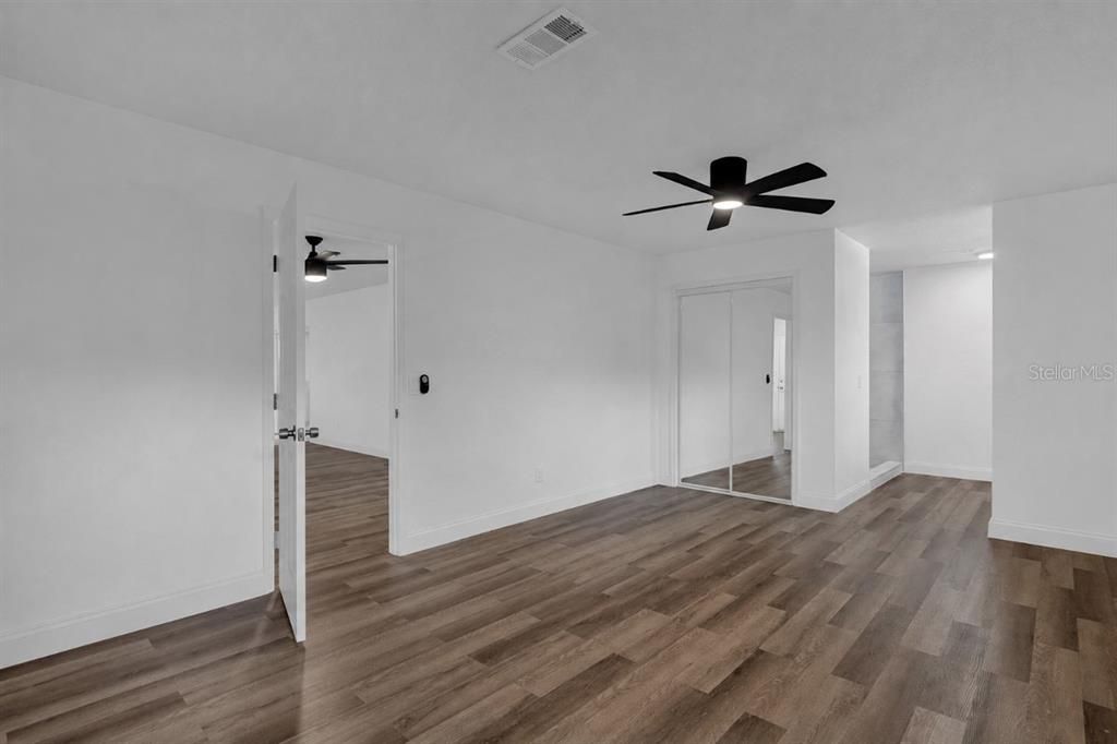 For Rent: $2,300 (3 beds, 2 baths, 1580 Square Feet)