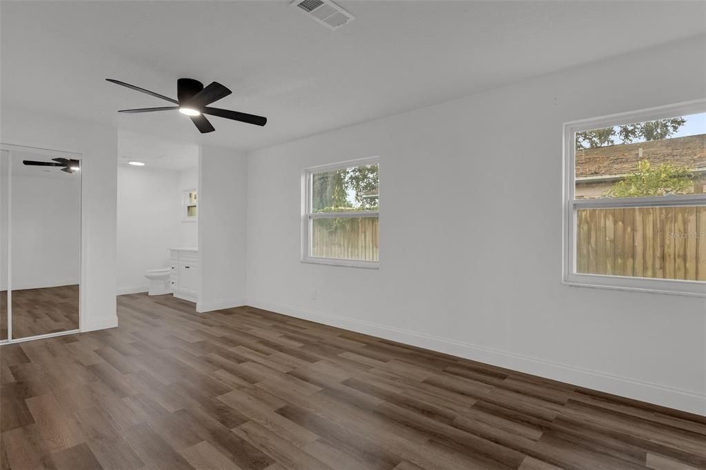 For Rent: $2,300 (3 beds, 2 baths, 1580 Square Feet)