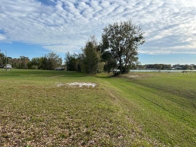 待售: $105,000 (0.43 acres)