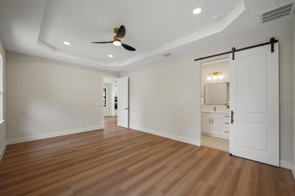For Sale: $414,500 (3 beds, 2 baths, 1900 Square Feet)