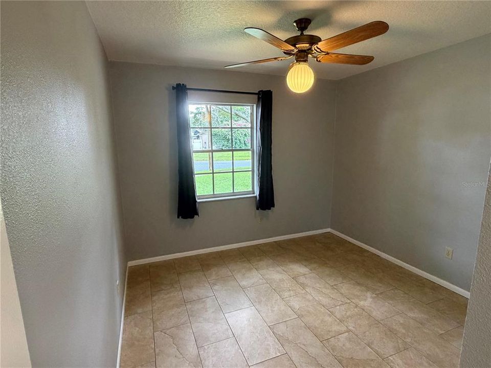 For Rent: $2,500 (3 beds, 2 baths, 1410 Square Feet)
