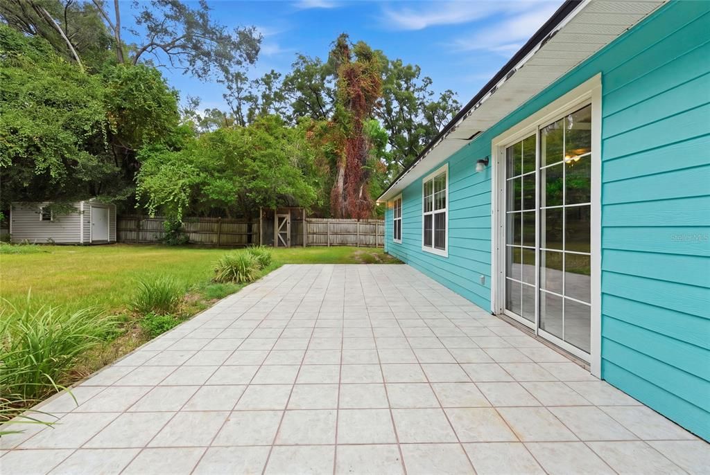 For Sale: $299,000 (3 beds, 2 baths, 1432 Square Feet)