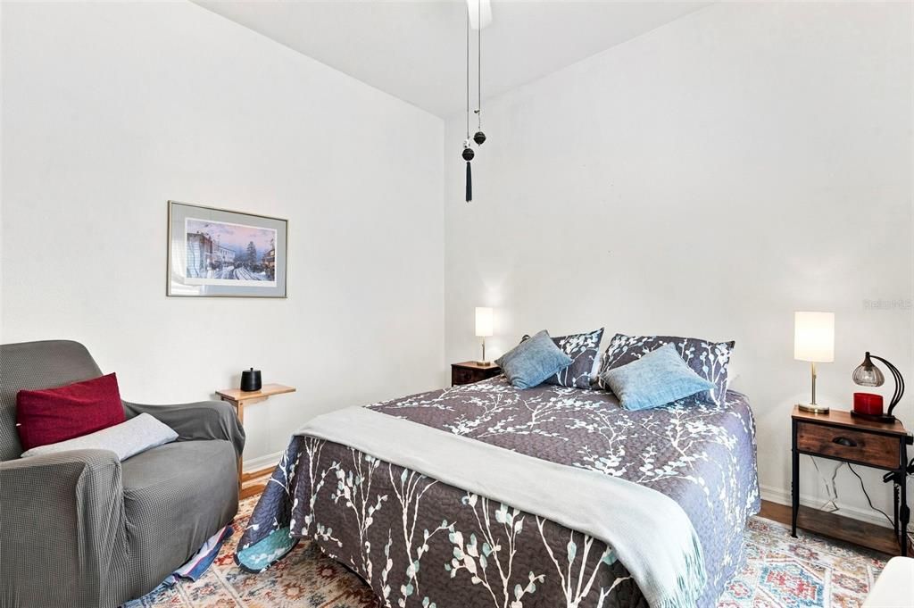 En Venta: $705,000 (5 camas, 3 baños, 2697 Pies cuadrados)
