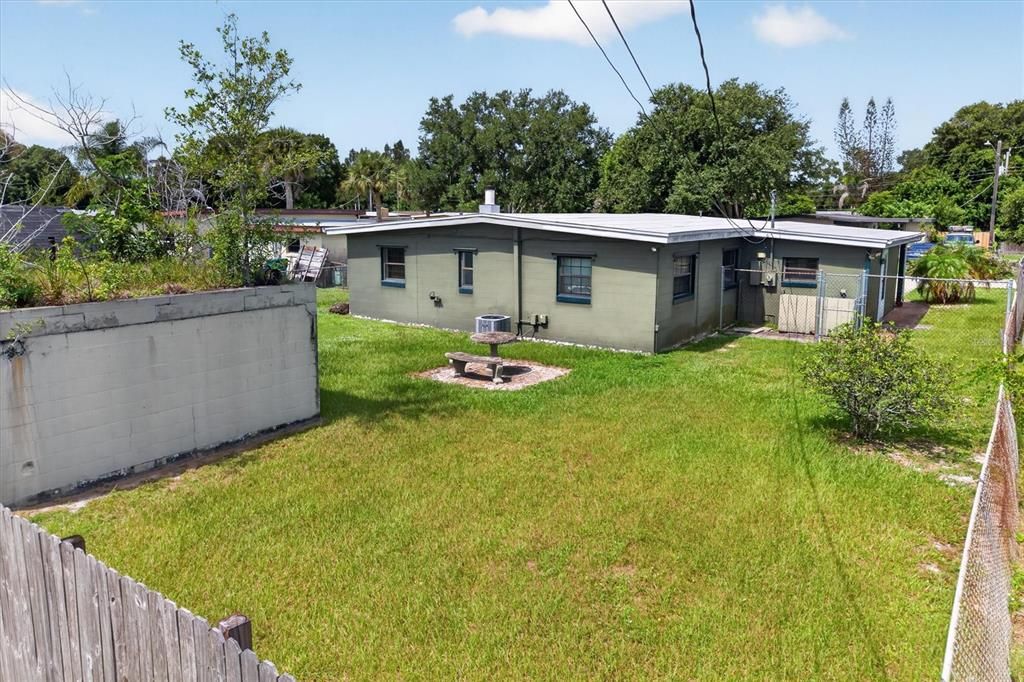For Sale: $229,000 (3 beds, 2 baths, 1421 Square Feet)