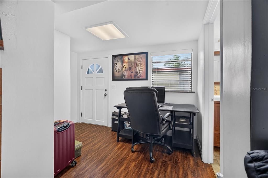 For Sale: $229,000 (3 beds, 2 baths, 1421 Square Feet)