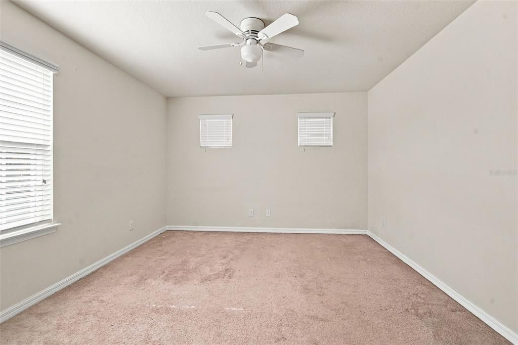 For Sale: $215,000 (2 beds, 2 baths, 1280 Square Feet)