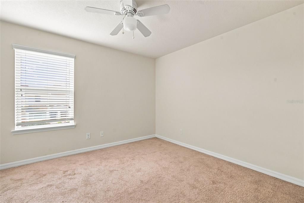For Sale: $215,000 (2 beds, 2 baths, 1280 Square Feet)