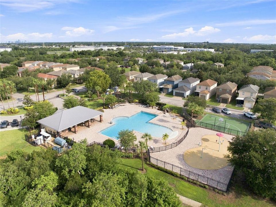 For Sale: $215,000 (2 beds, 2 baths, 1280 Square Feet)
