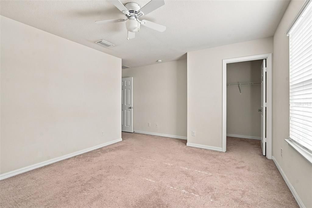 For Sale: $215,000 (2 beds, 2 baths, 1280 Square Feet)