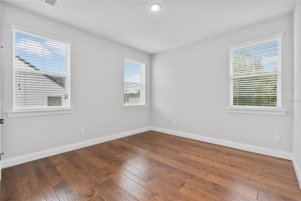 For Rent: $6,450 (3 beds, 3 baths, 2415 Square Feet)