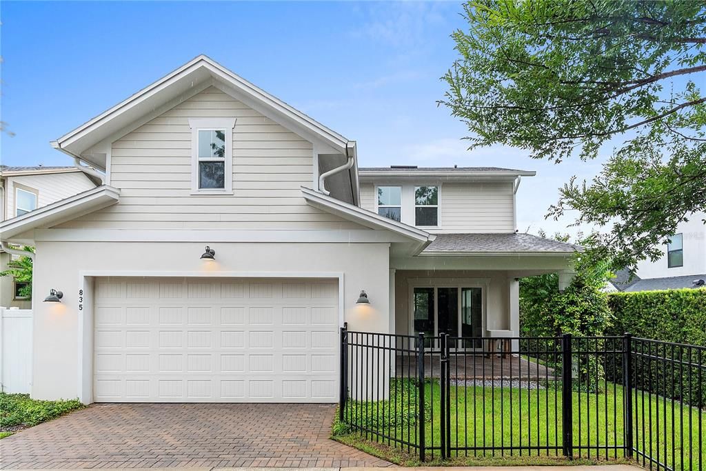 For Rent: $6,450 (3 beds, 3 baths, 2415 Square Feet)