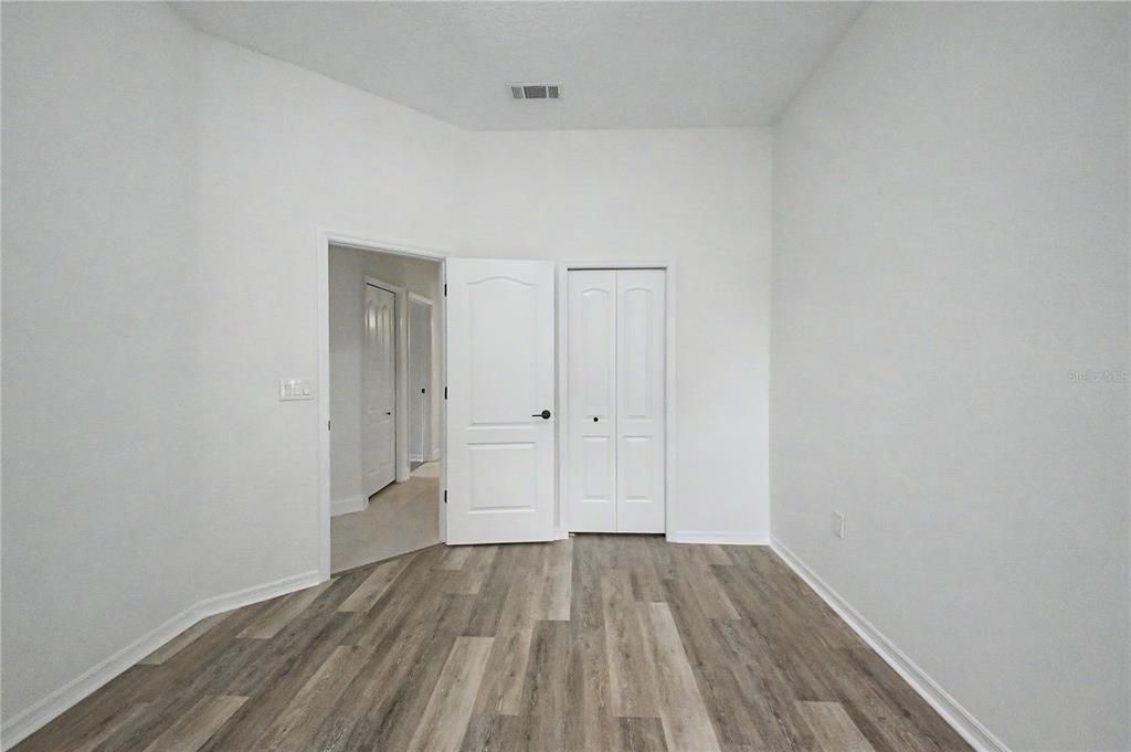 For Sale: $749,900 (5 beds, 3 baths, 2901 Square Feet)