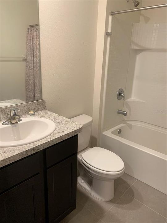 For Rent: $2,000 (3 beds, 2 baths, 1516 Square Feet)