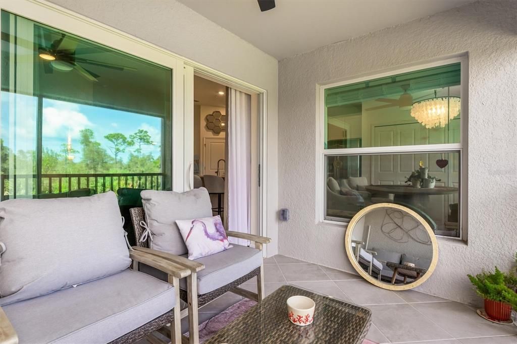 For Sale: $275,000 (2 beds, 2 baths, 1366 Square Feet)