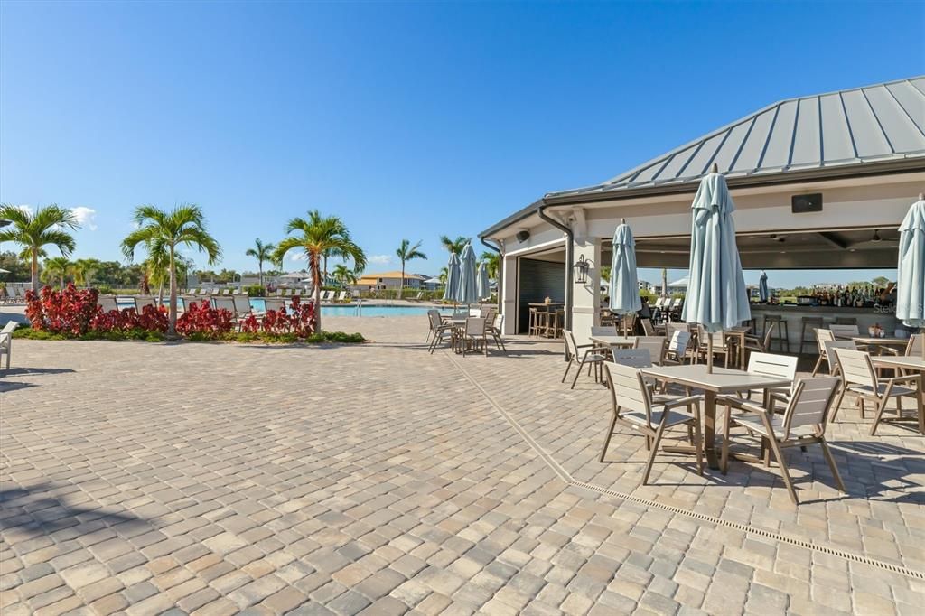 For Sale: $275,000 (2 beds, 2 baths, 1366 Square Feet)