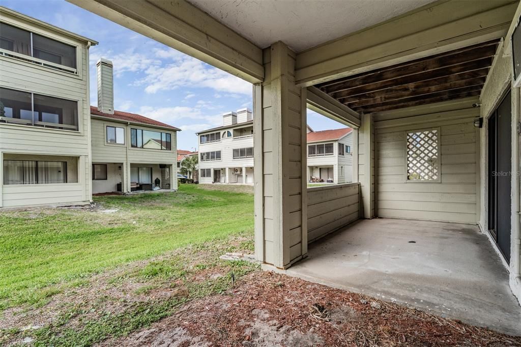 For Rent: $2,750 (2 beds, 2 baths, 1107 Square Feet)