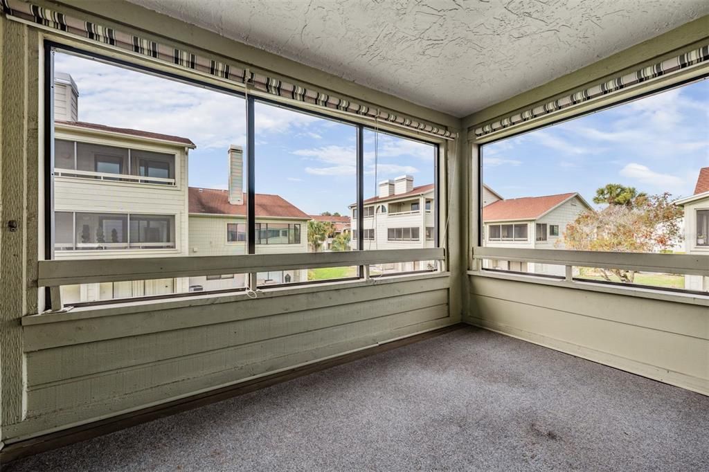 For Rent: $2,750 (2 beds, 2 baths, 1107 Square Feet)