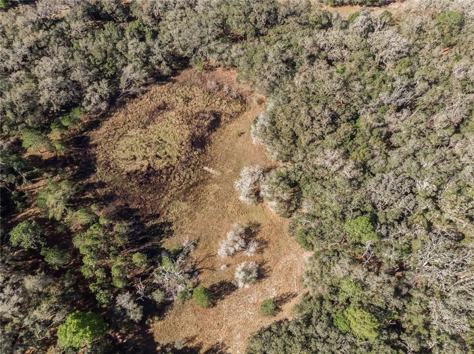 待售: $429,000 (10.72 acres)