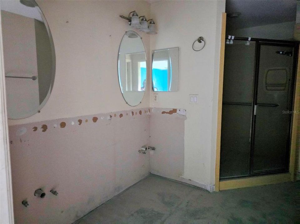 На продажу: $425,000 (5 спален, 3 ванн, 2943 Квадратных фут)