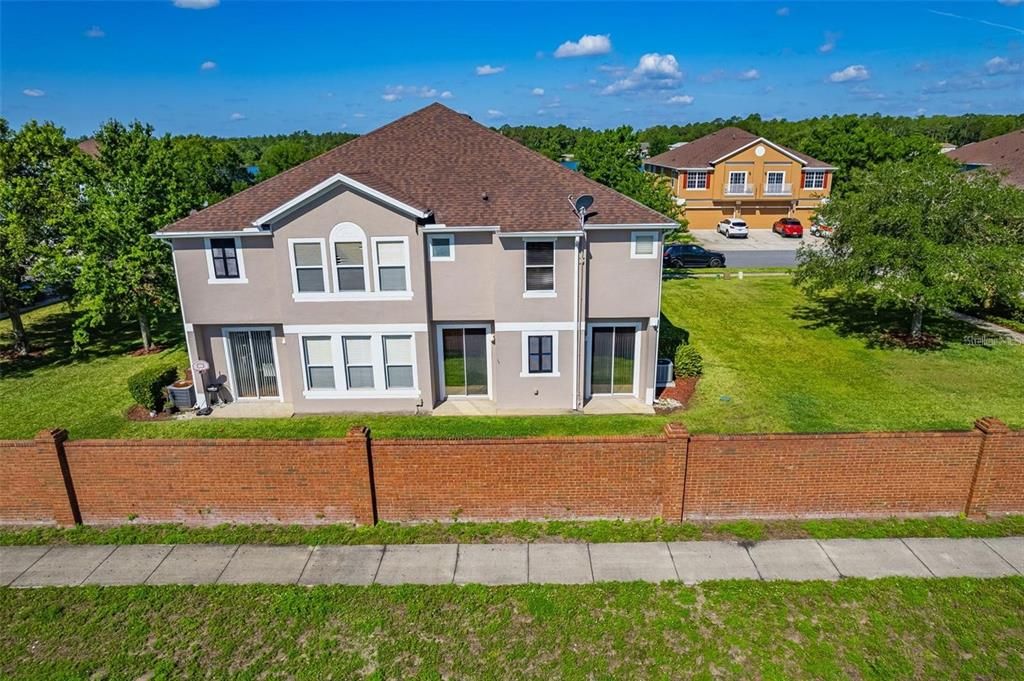 For Rent: $2,350 (3 beds, 2 baths, 1780 Square Feet)