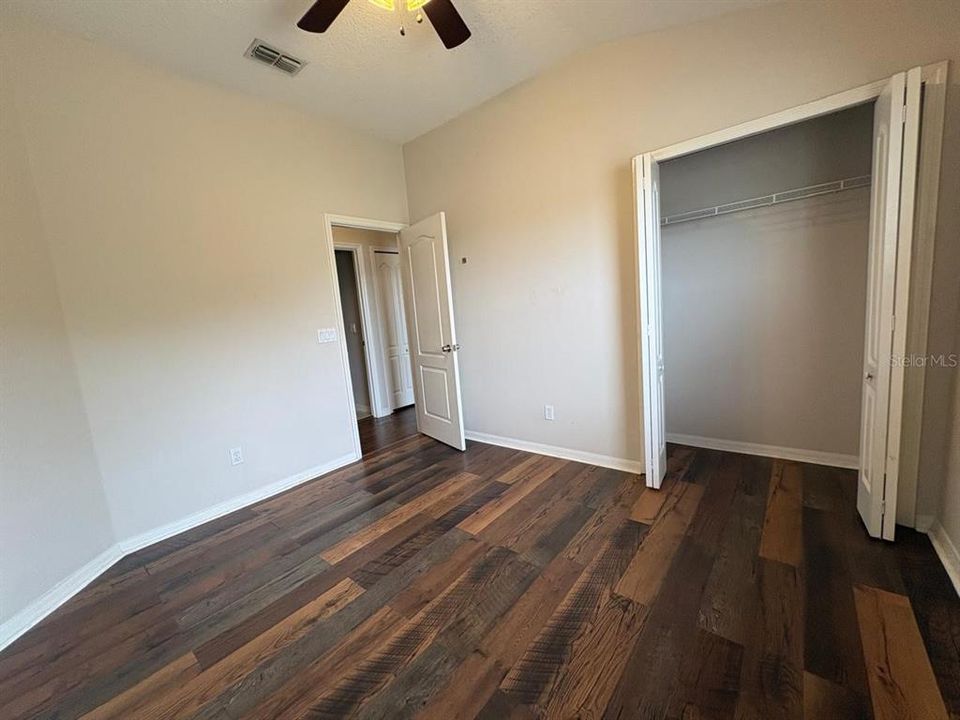 For Rent: $2,350 (3 beds, 2 baths, 1780 Square Feet)