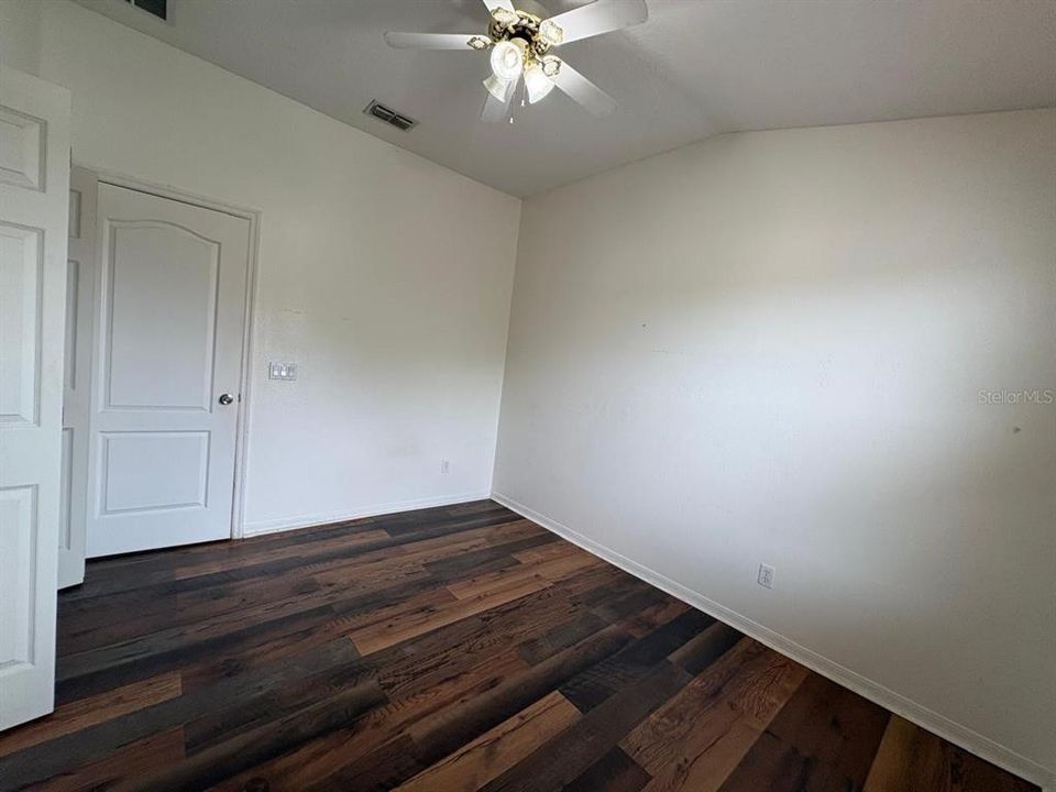 For Rent: $2,350 (3 beds, 2 baths, 1780 Square Feet)