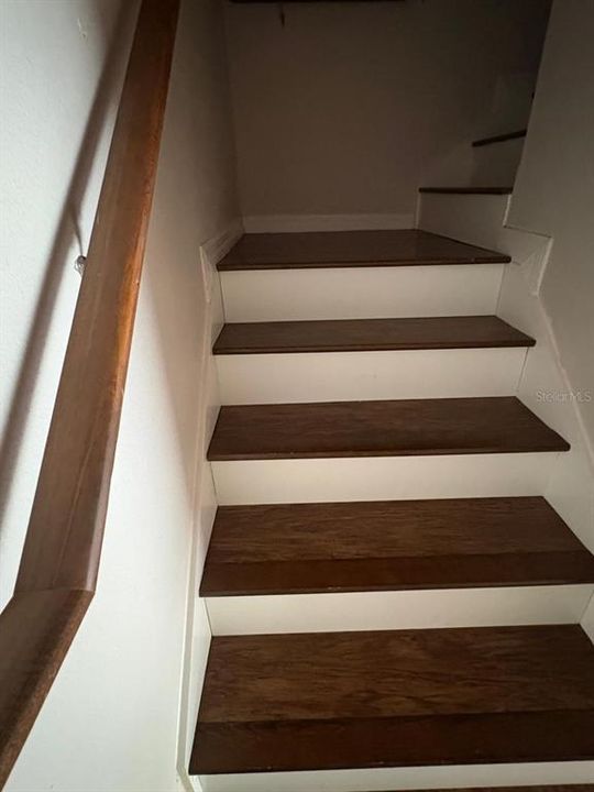 For Rent: $2,350 (3 beds, 2 baths, 1780 Square Feet)