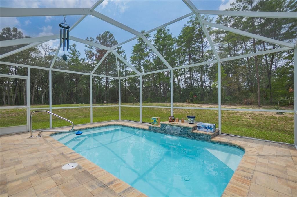 En Venta: $549,999 (3 camas, 2 baños, 2049 Pies cuadrados)