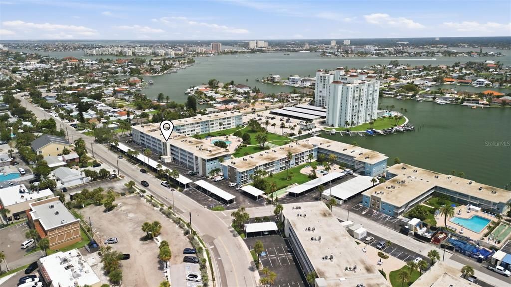 En Venta: $235,000 (1 camas, 1 baños, 910 Pies cuadrados)