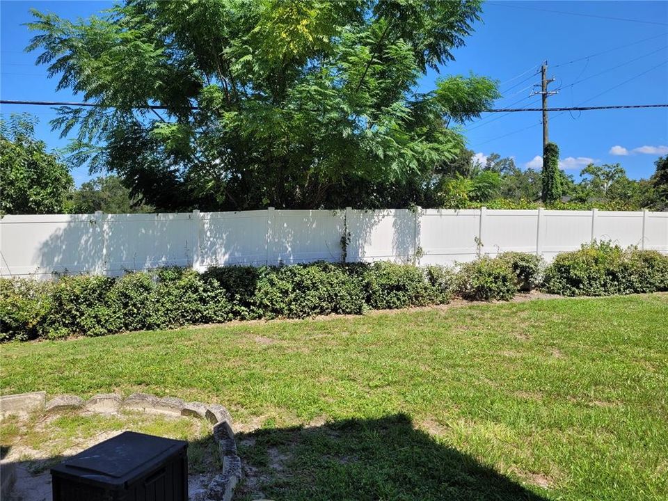 For Rent: $1,800 (2 beds, 2 baths, 1200 Square Feet)