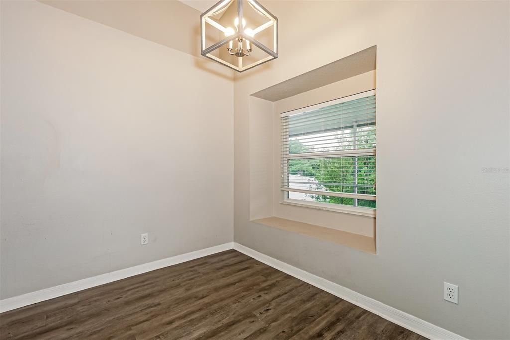 For Sale: $339,900 (3 beds, 2 baths, 1496 Square Feet)