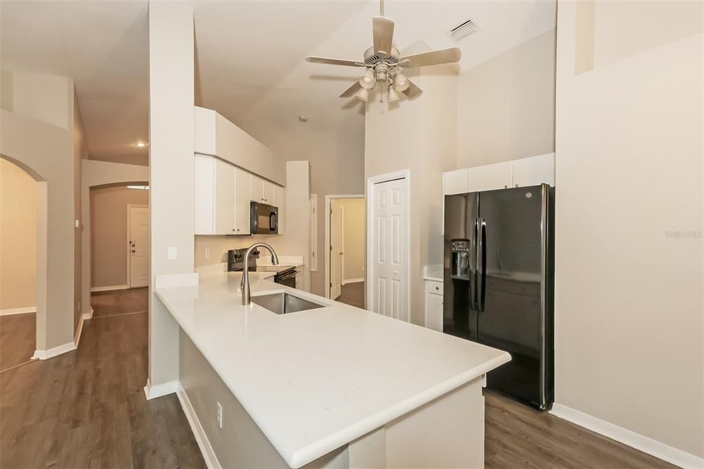 For Sale: $339,900 (3 beds, 2 baths, 1496 Square Feet)