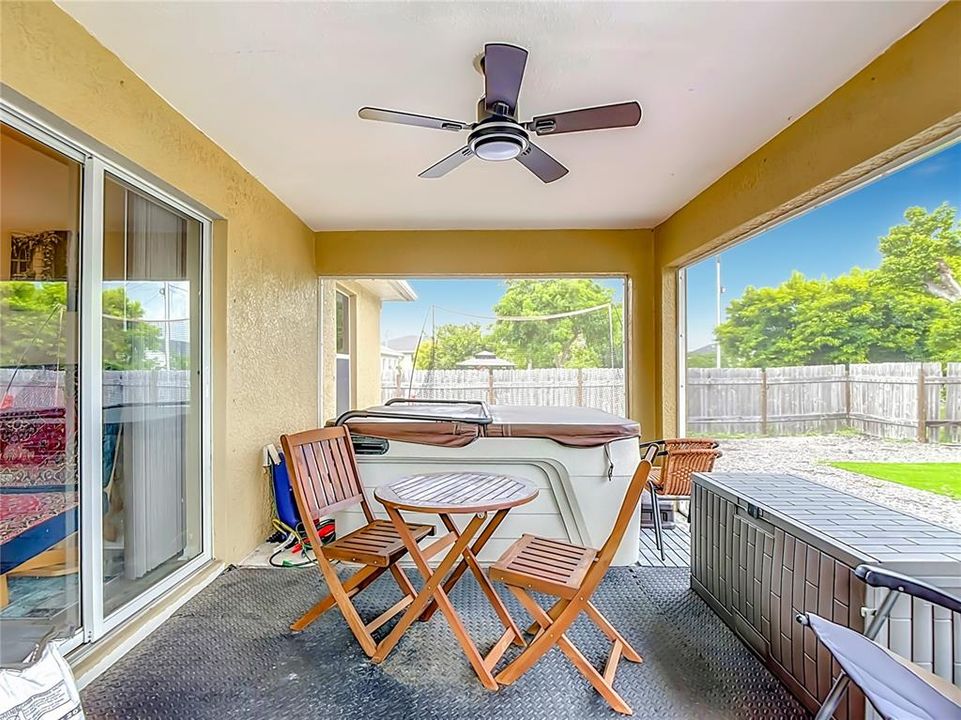 For Sale: $359,000 (3 beds, 2 baths, 2017 Square Feet)