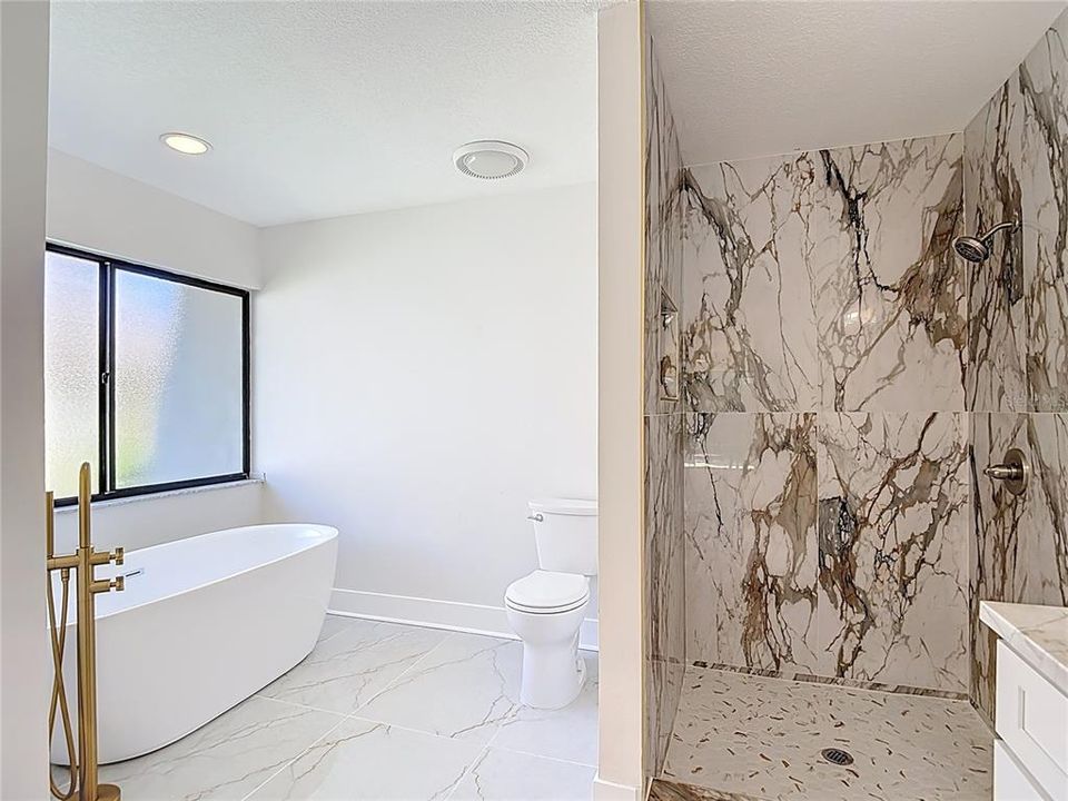 For Rent: $5,450 (4 beds, 3 baths, 2925 Square Feet)