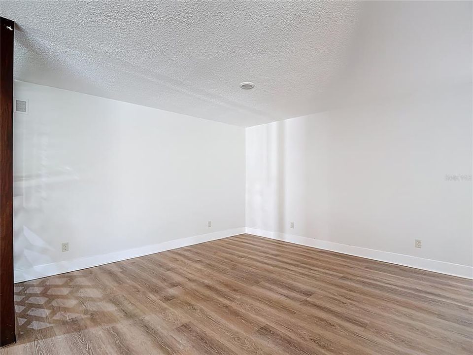 For Rent: $5,450 (4 beds, 3 baths, 2925 Square Feet)