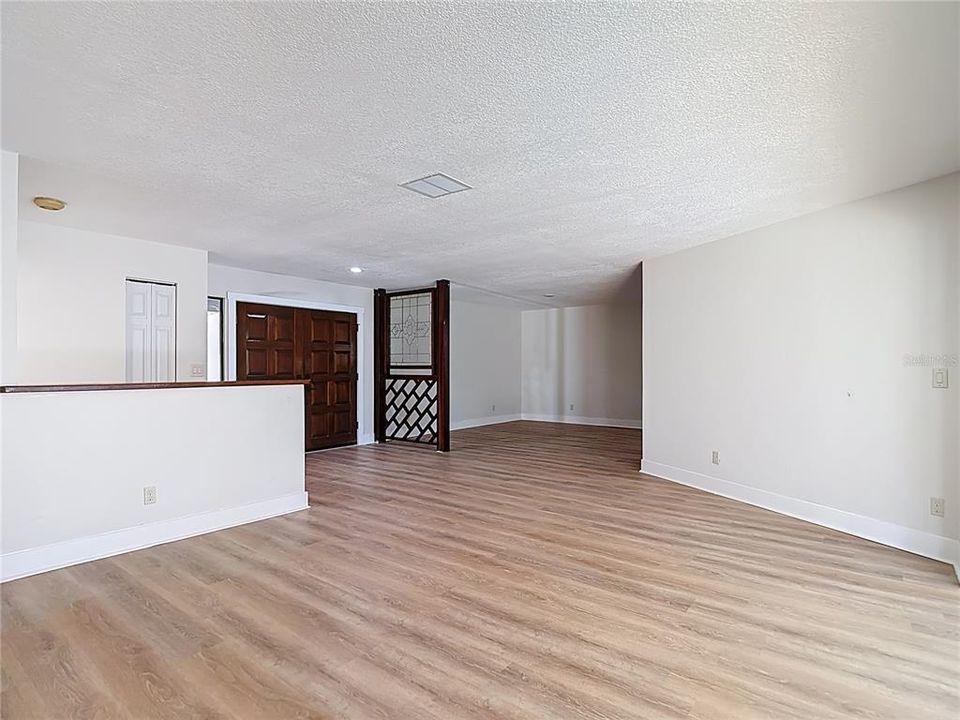 For Rent: $5,450 (4 beds, 3 baths, 2925 Square Feet)