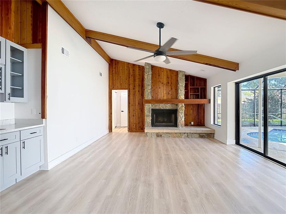 For Rent: $5,450 (4 beds, 3 baths, 2925 Square Feet)