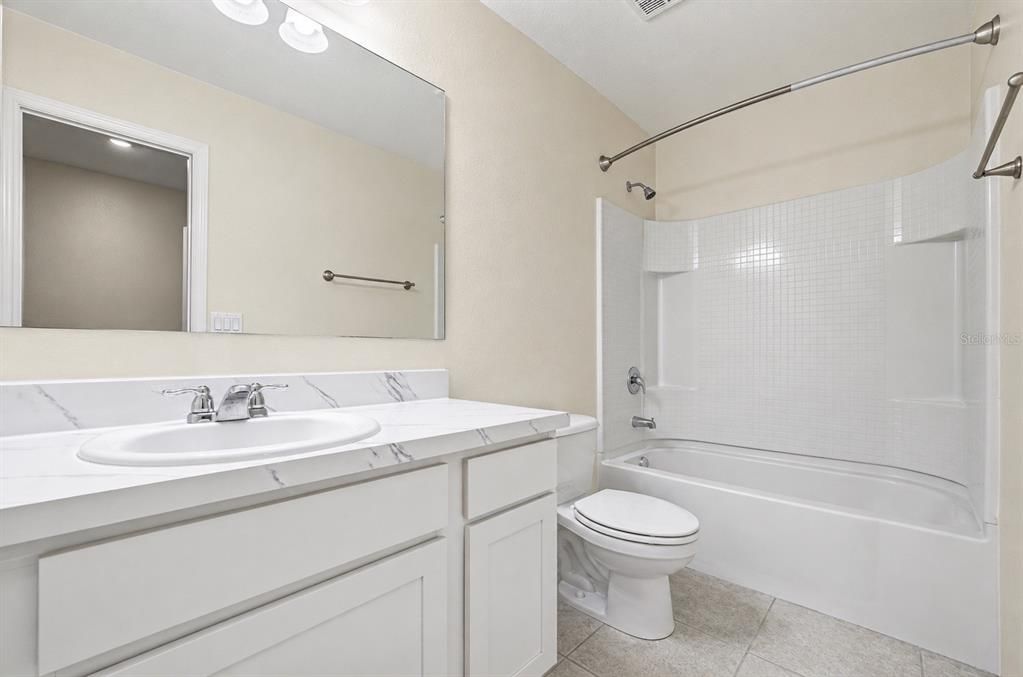 В аренду: $2,700 (4 спален, 3 ванн, 2338 Квадратных фут)